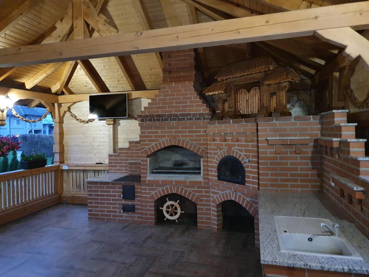 Hotel Casa Alexandru - Locul In Care Te Simti Acasa Viseu de Jos Exteriér fotografie